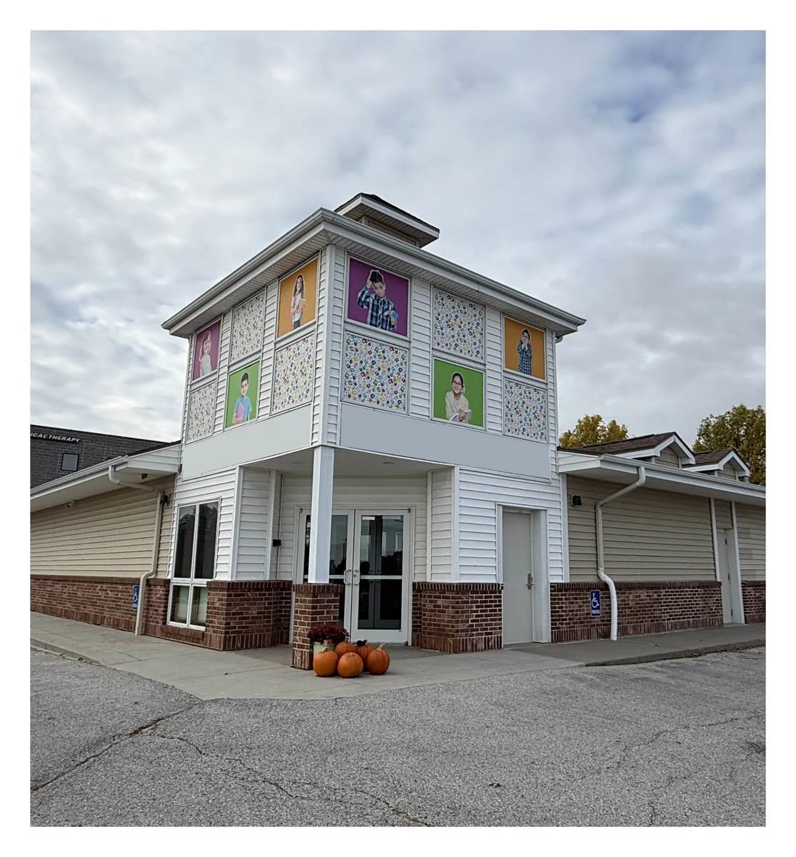 Retail Building — Sale in Omaha, NE, photo 1 of 8