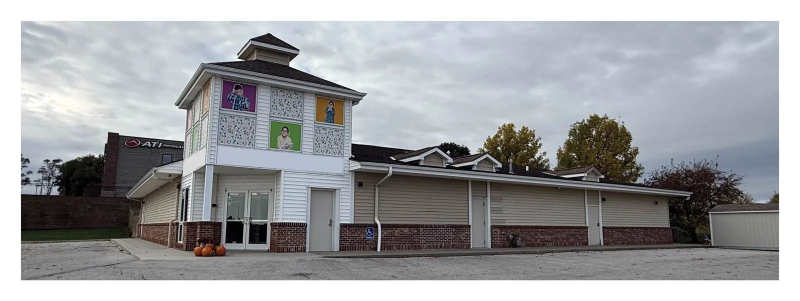 Retail Building — Sale in Omaha, NE, photo 3 of 8