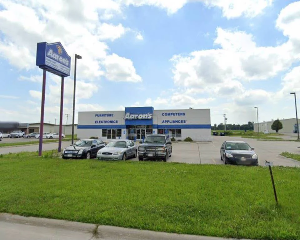 Retail in Norfolk, NE - photo 3 - Norfolk, NE