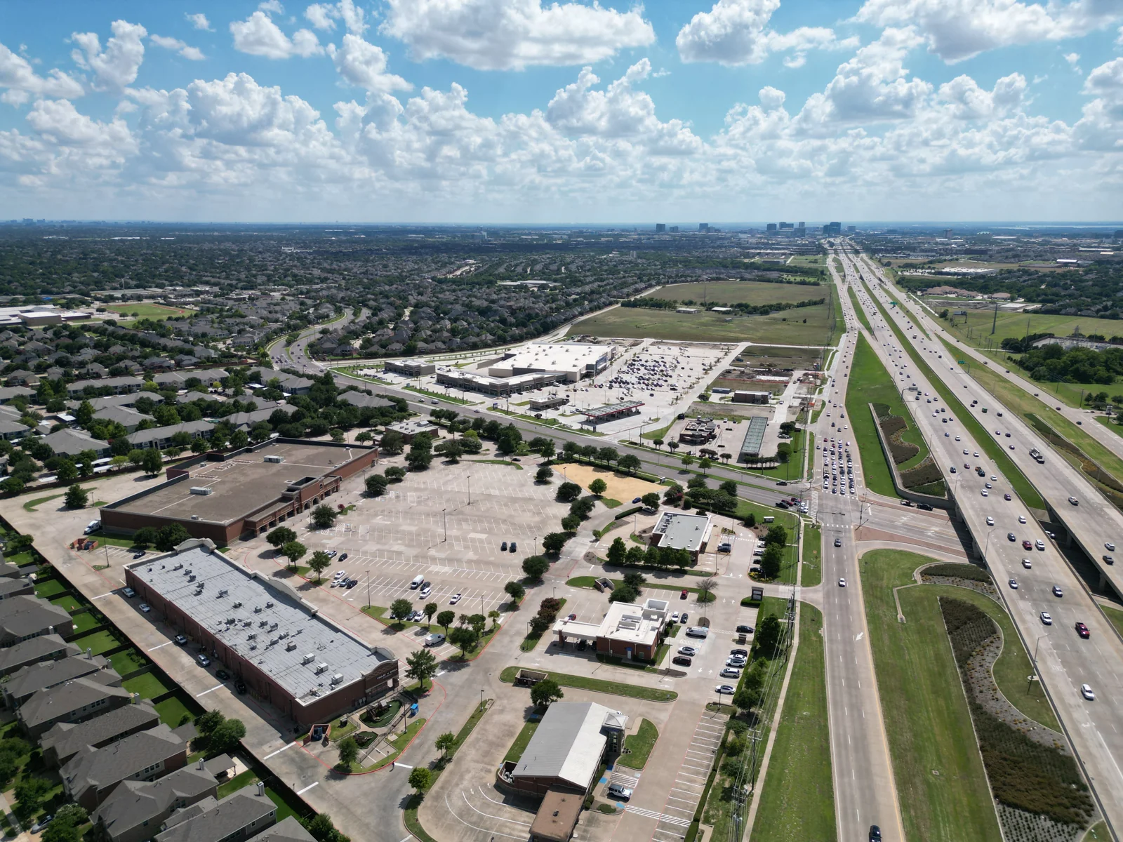 Signature Plaza - photo 5 - Plano, TX