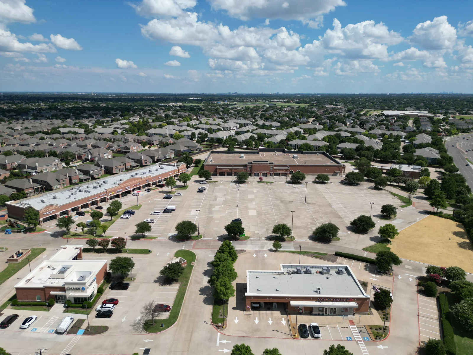 Signature Plaza - photo 6 - Plano, TX