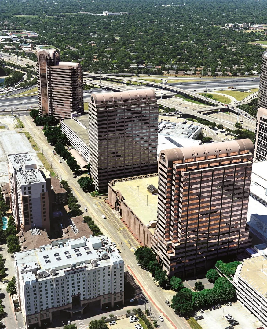Two Galleria Tower