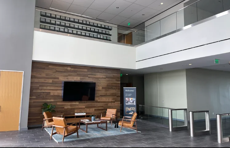 Mercer Business Park — Sale in Farmers Branch, TX, photo 3 of 4