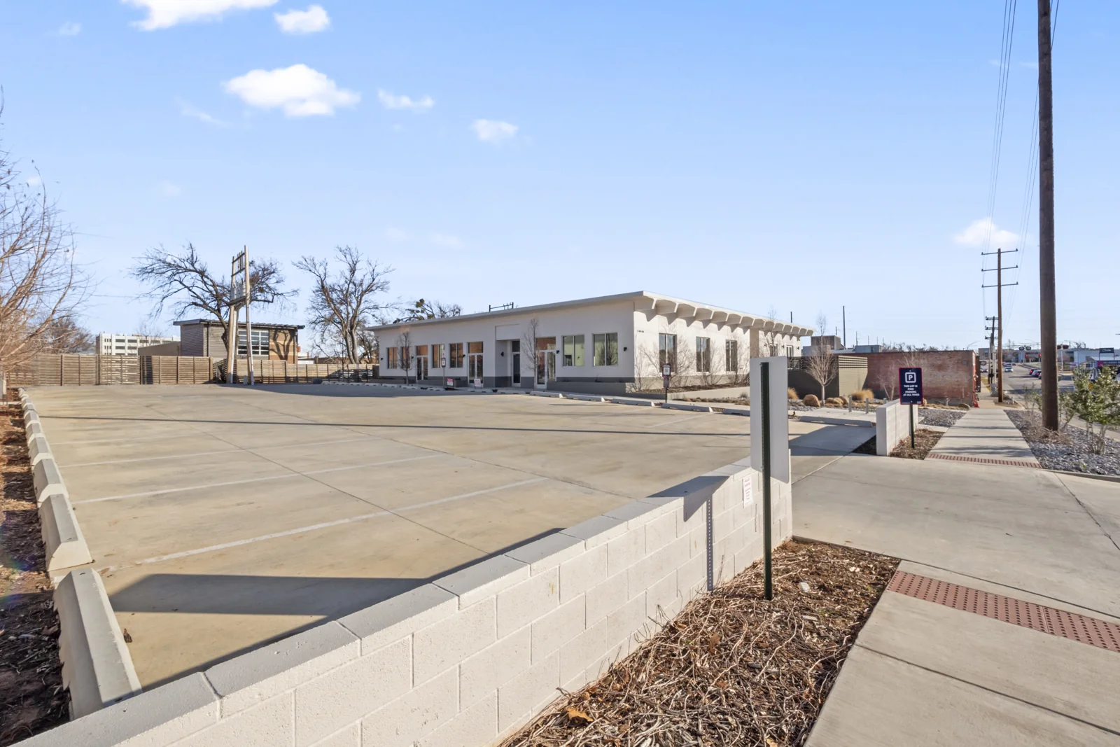 Office in Oklahoma City, OK — Sale in Oklahoma City, OK, photo 3 of 7