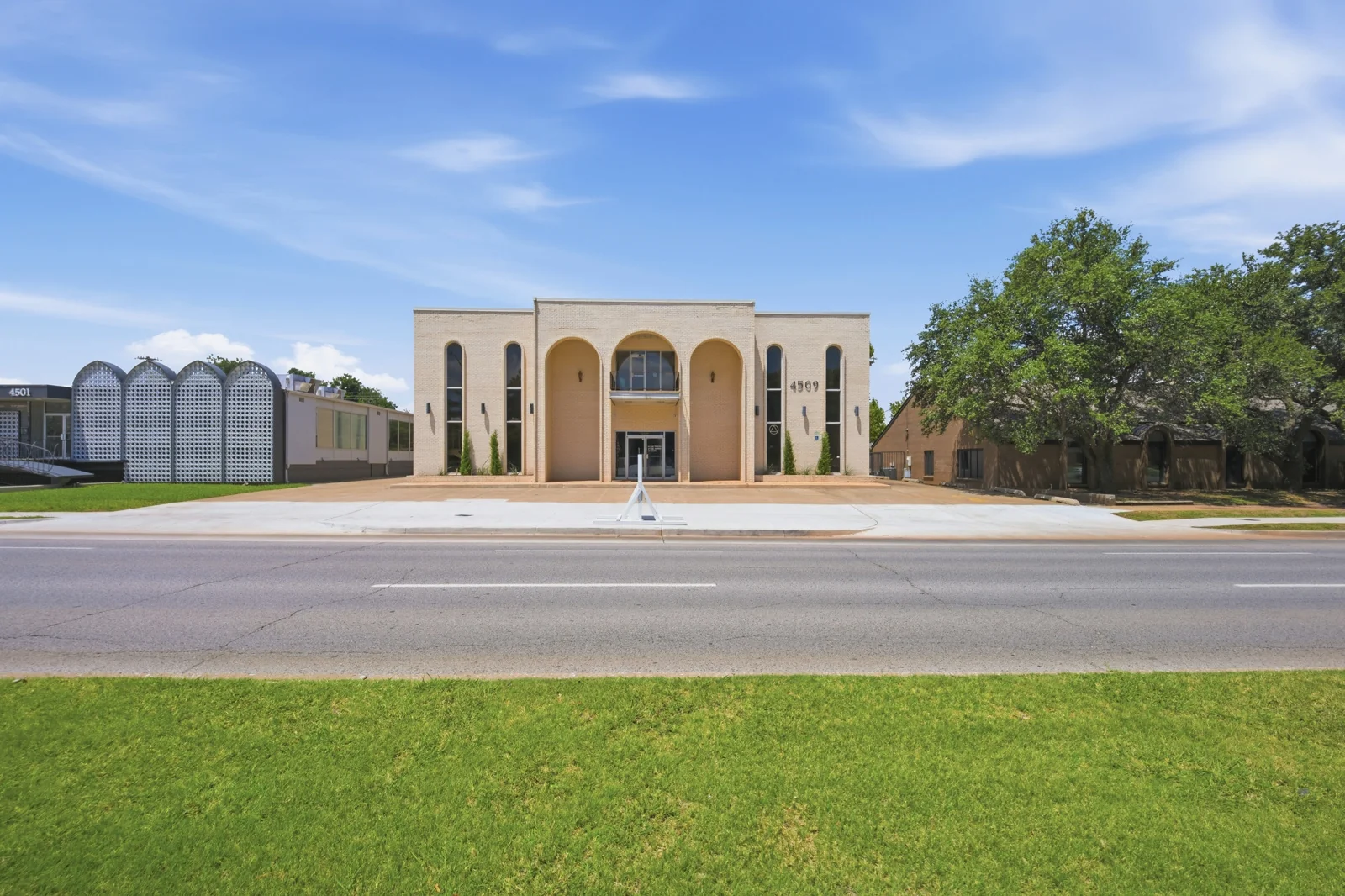Office in Oklahoma City, OK — Sale in Oklahoma City, OK, photo 4 of 8