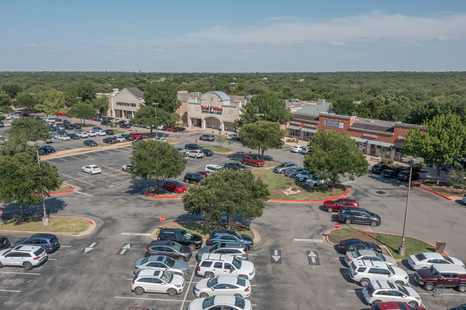 Sunset Valley Village — Lease in Austin, TX, photo 2 of 7
