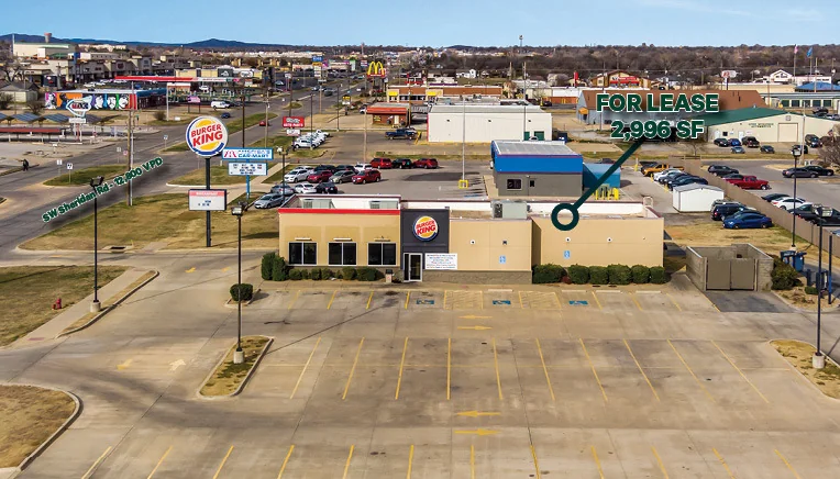 Freestanding Restaurant in Lawton — Lease in Lawton, OK, photo 1 of 2