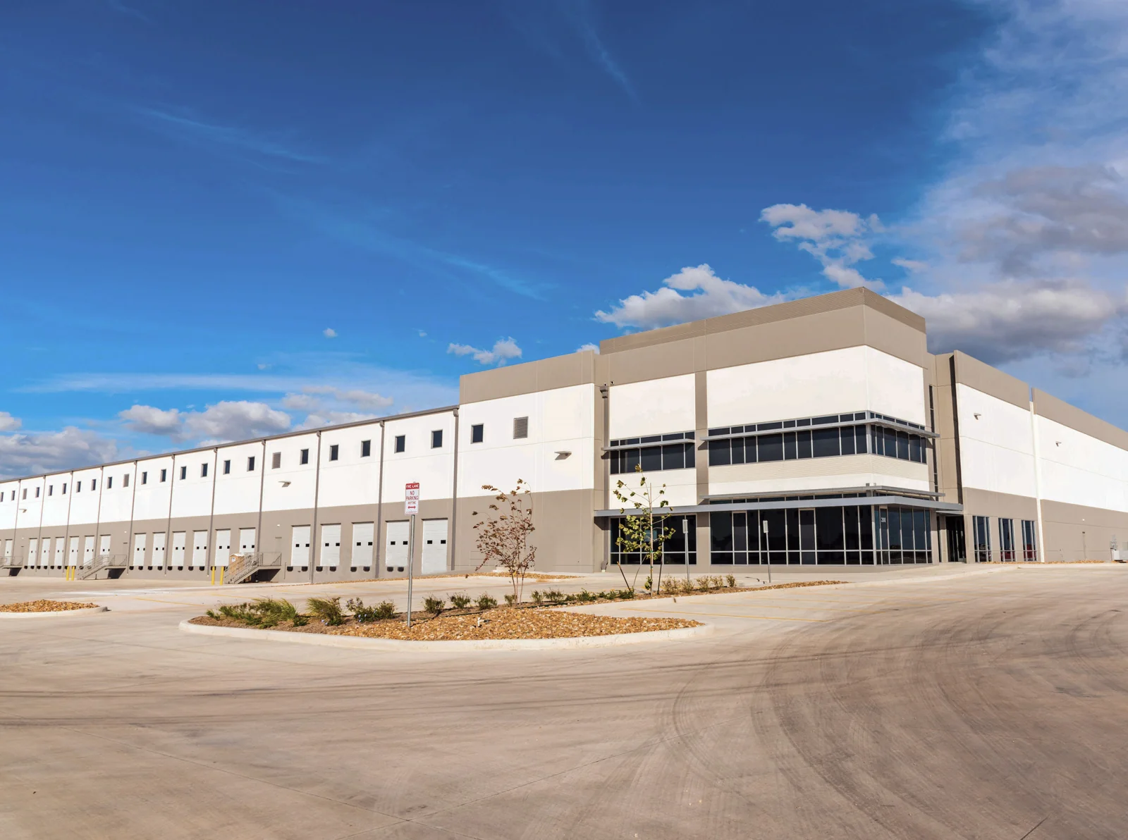 Logistics Commerce Center