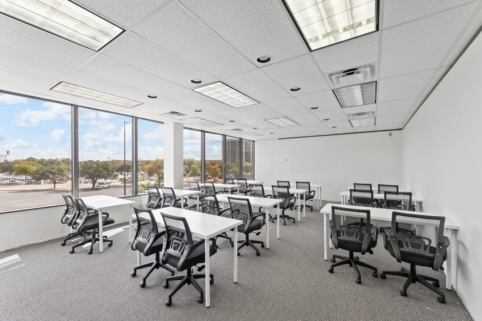 Office in San Antonio, TX - photo 9 - San Antonio, TX