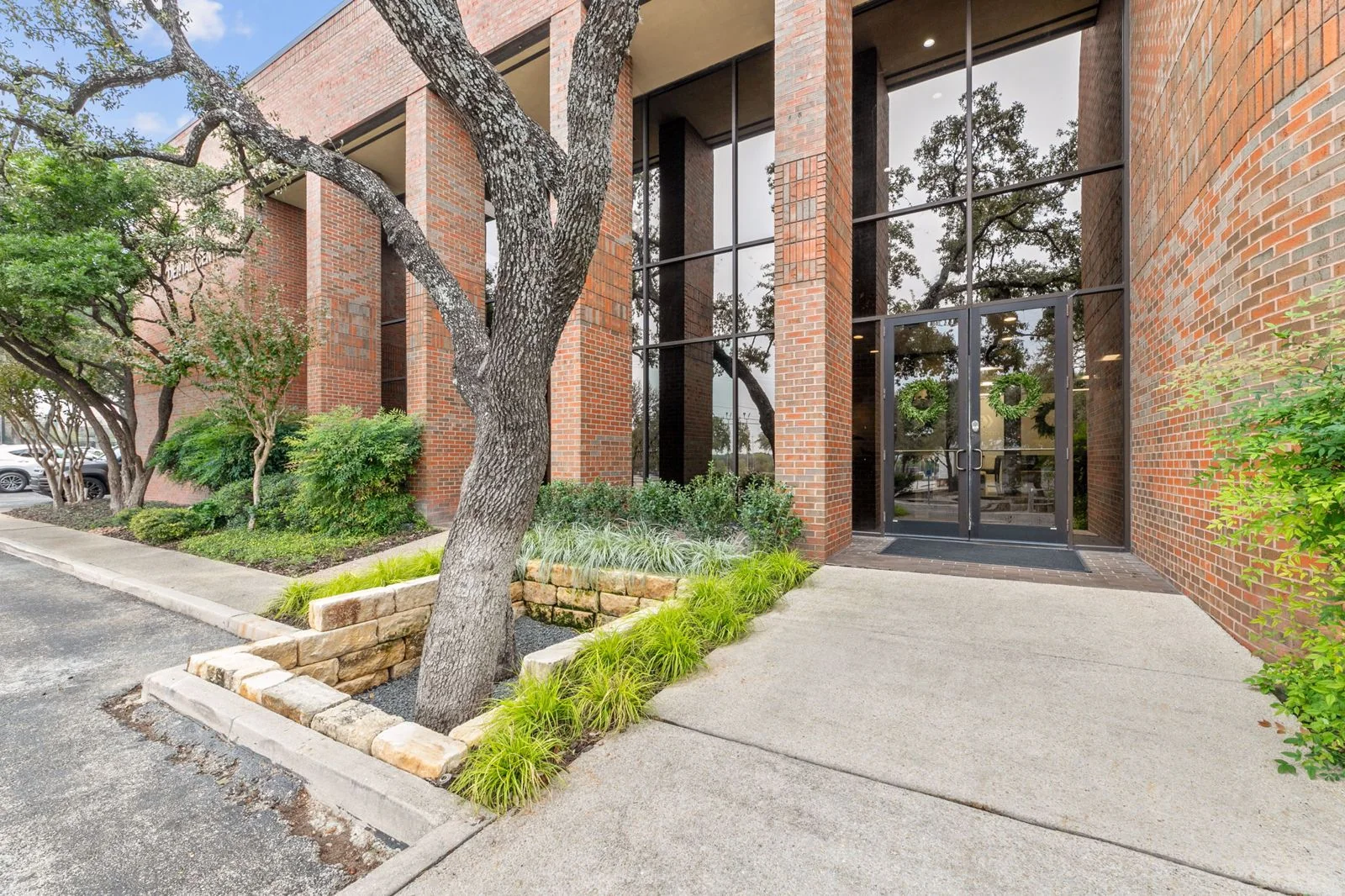 14500 San Pedro