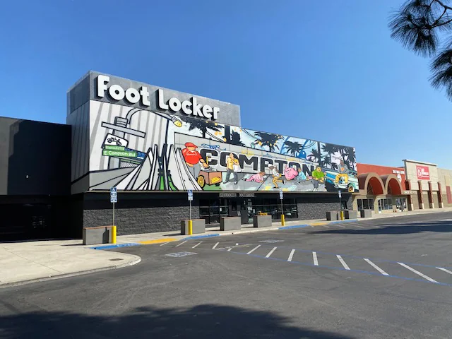 Renaissance Plaza — Lease in Compton, CA, photo 3 of 6