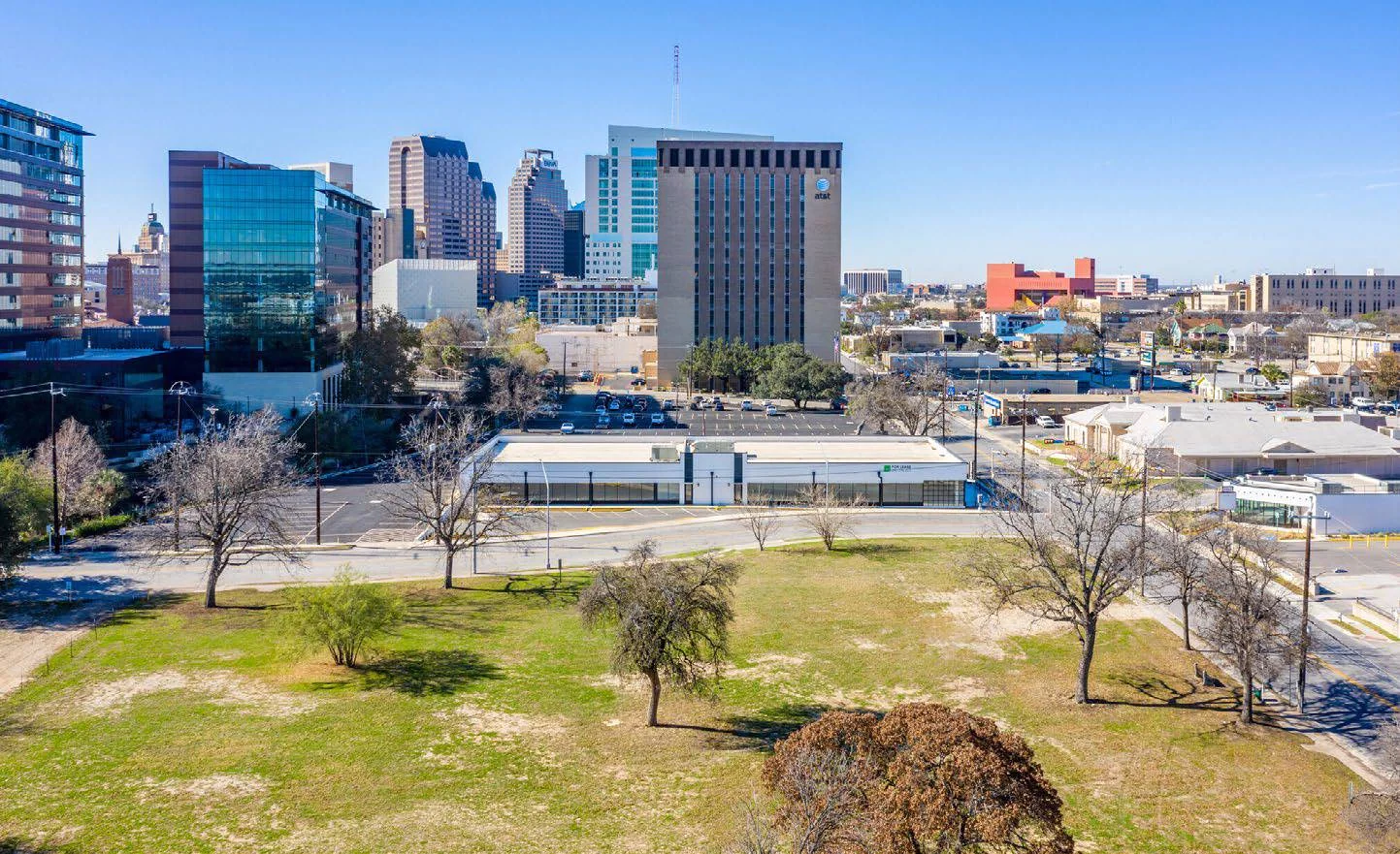 Brooklyn Square - photo 1 - San Antonio, TX
