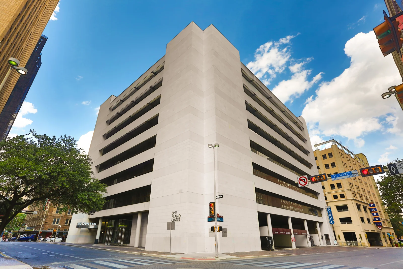 One Alamo Center