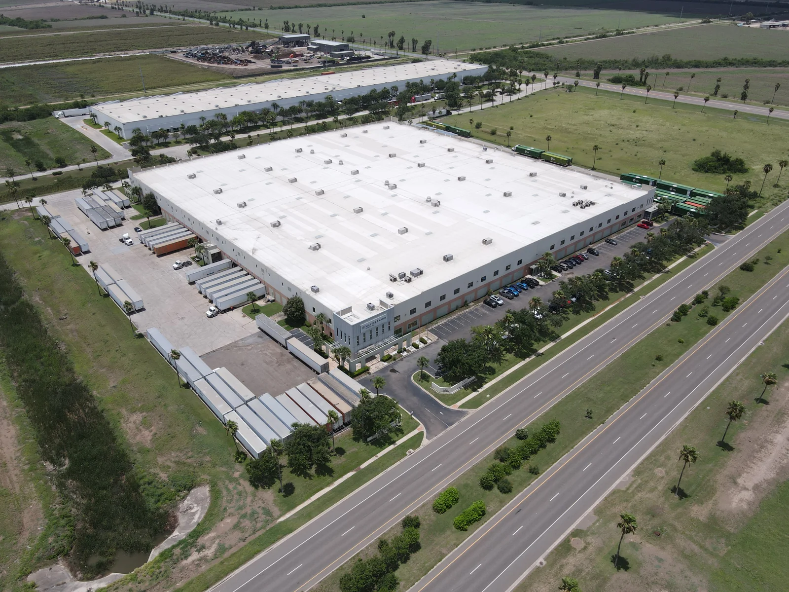 Available for Lease — Lease in Mcallen, TX, photo 2 of 8