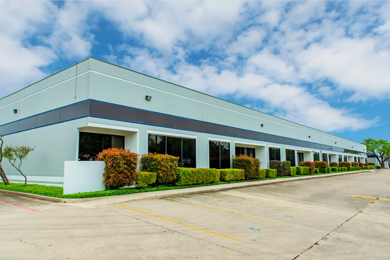 Grandstand Service Center