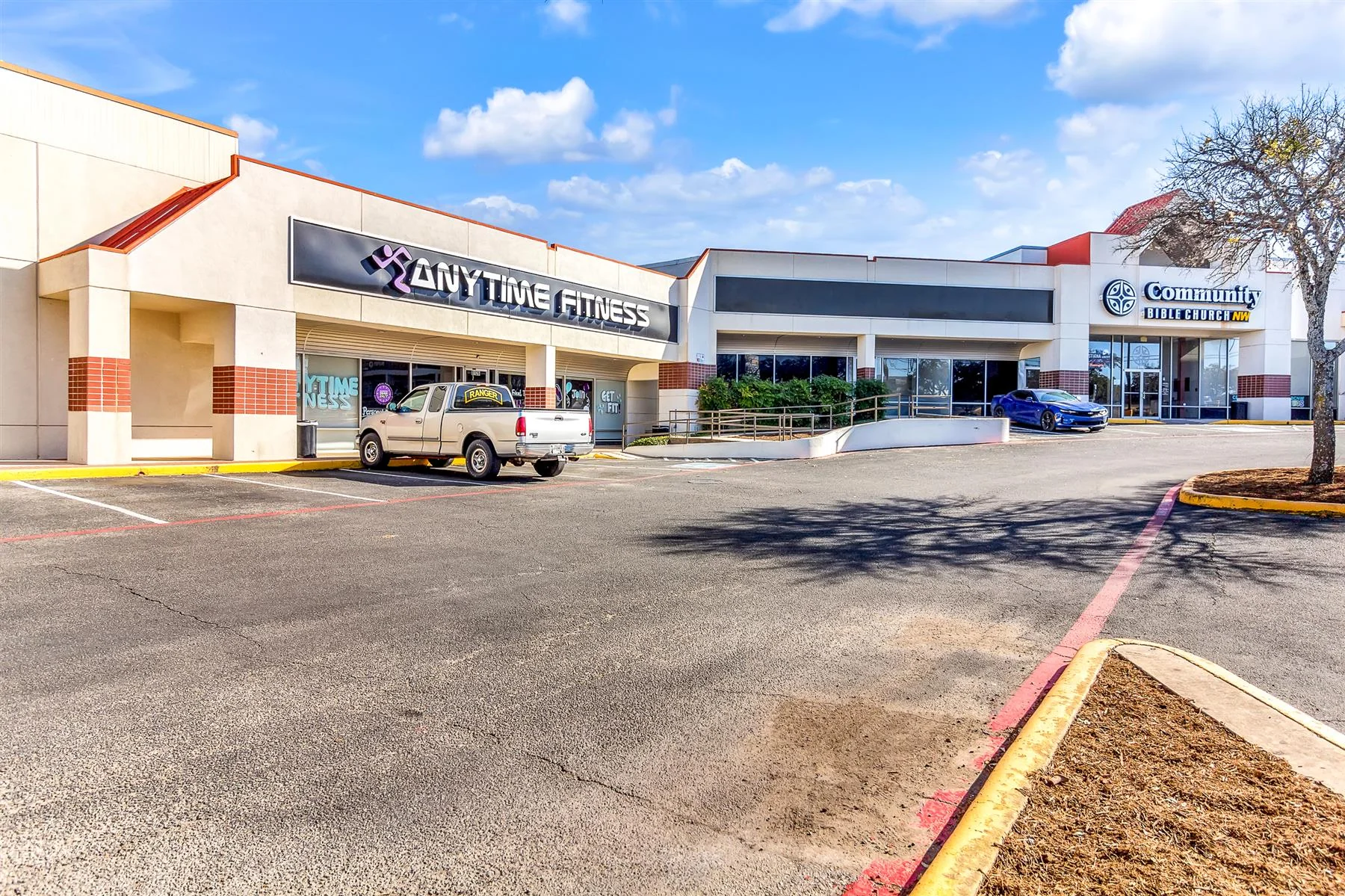 Village in the Woods — Lease in San Antonio, TX, photo 3 of 4