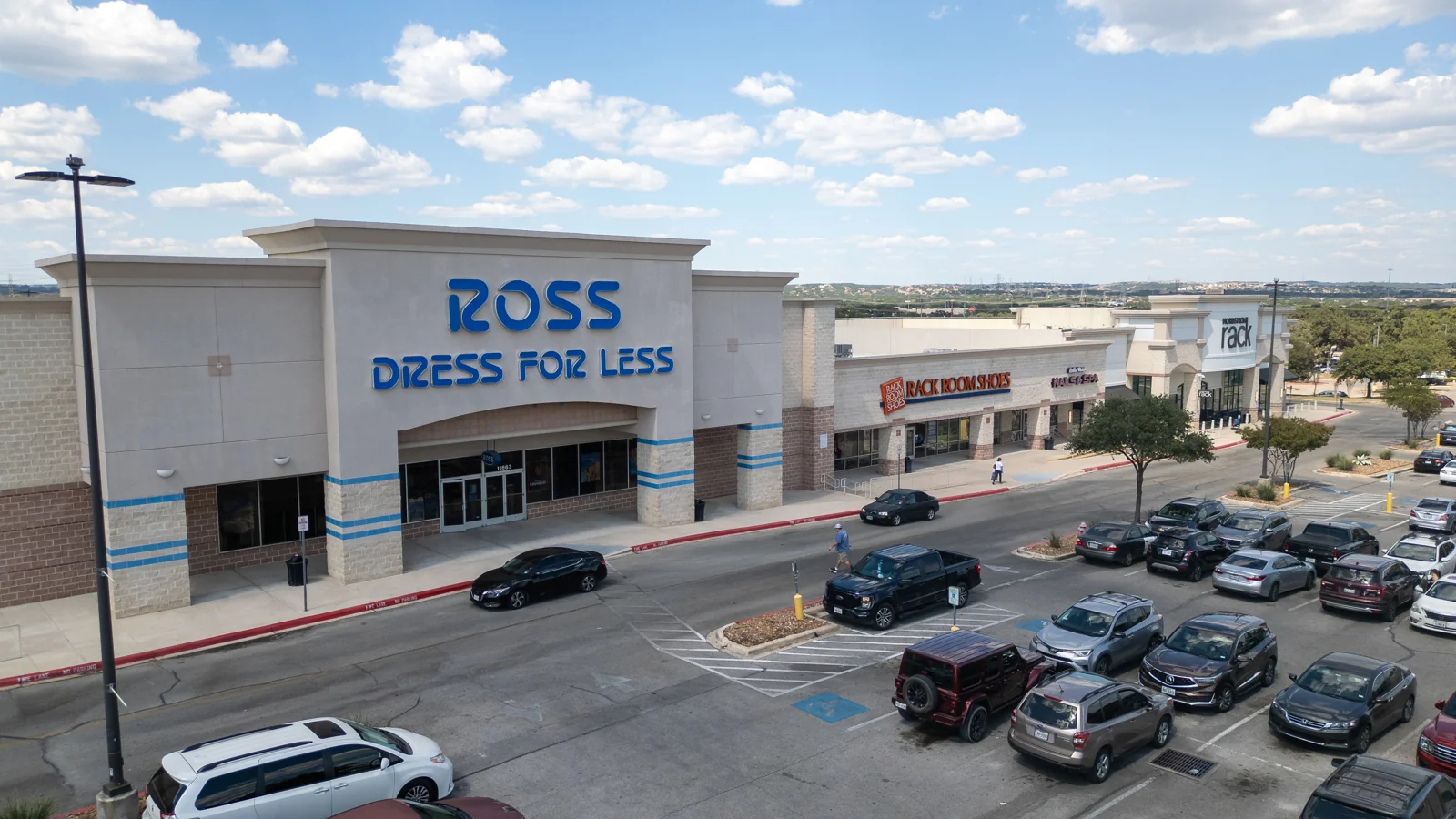 Bandera Pointe North — Lease in San Antonio, TX, photo 2 of 3