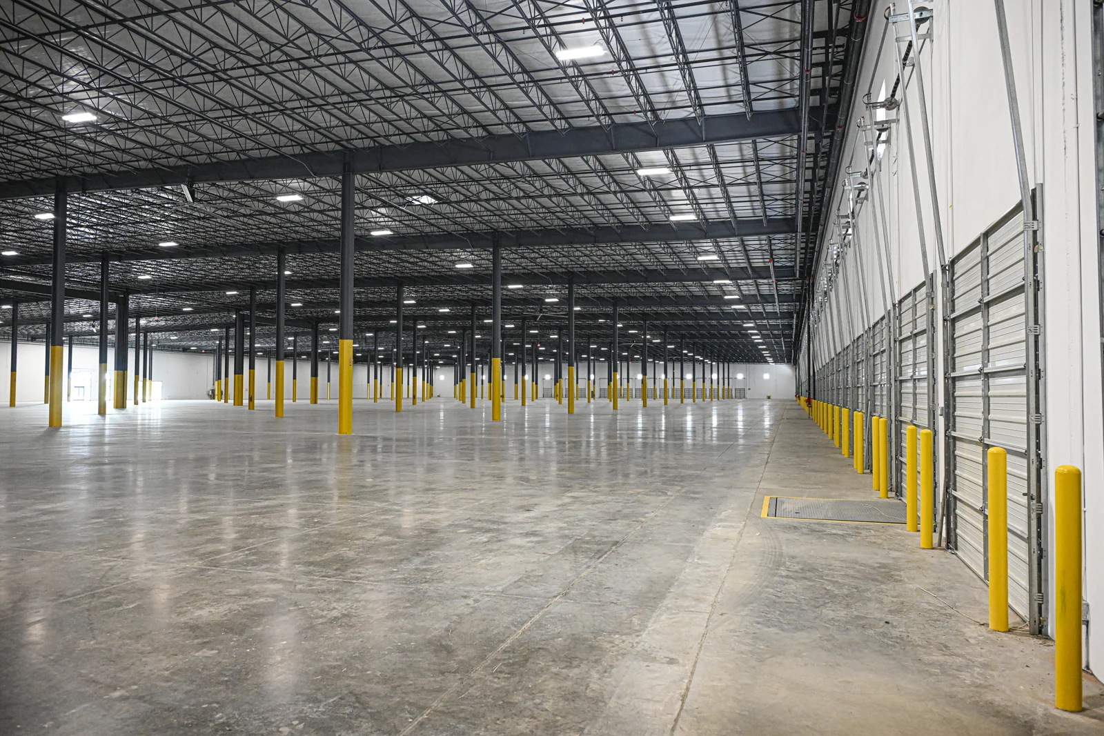 Mercury Logistics Center - photo 14 - Laredo, TX
