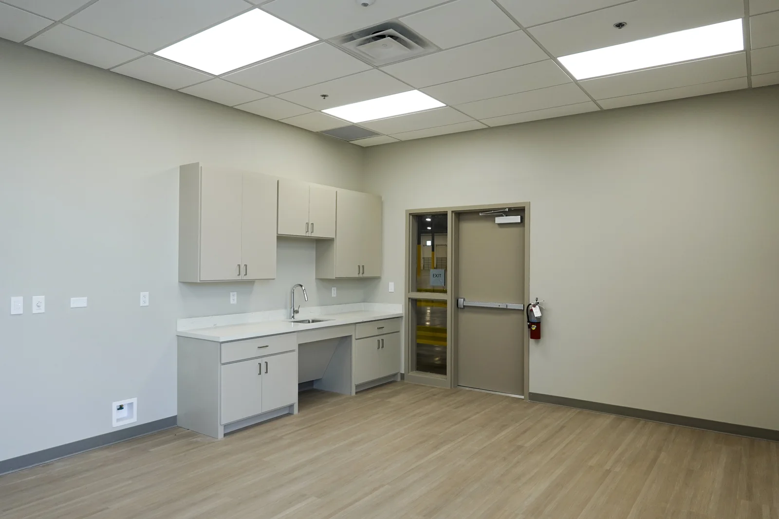 Mercury Logistics Center - photo 17 - Laredo, TX