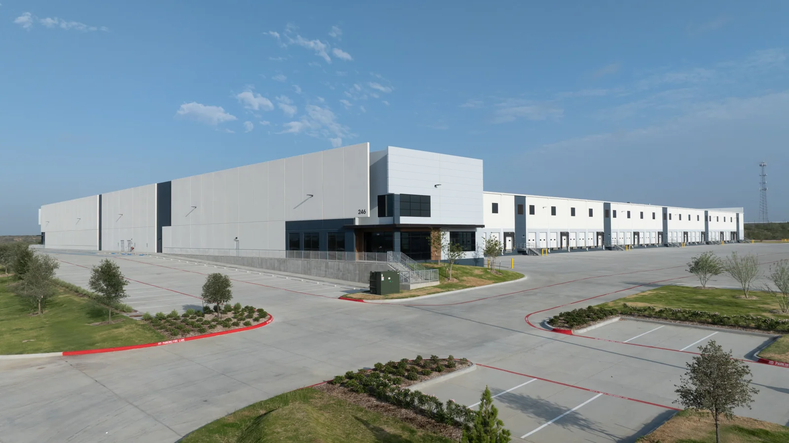 Sapphire Industrial Park — Lease in Laredo, TX, photo 2 of 6