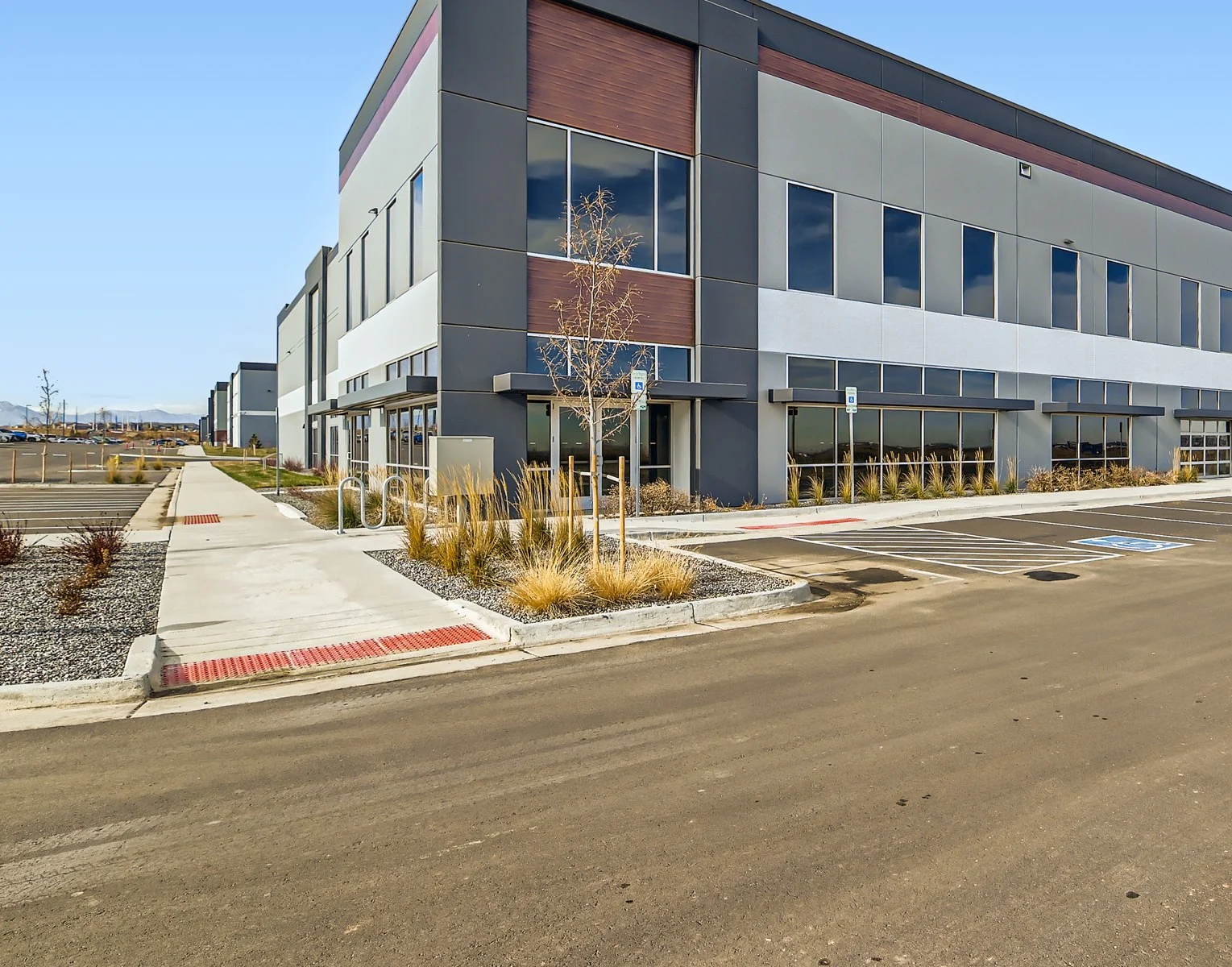 Baseline — Lease in Broomfield, CO, photo 1 of 1