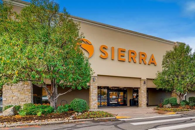 Cherry Hills Marketplace — Lease in Littleton, CO, photo 5 of 8