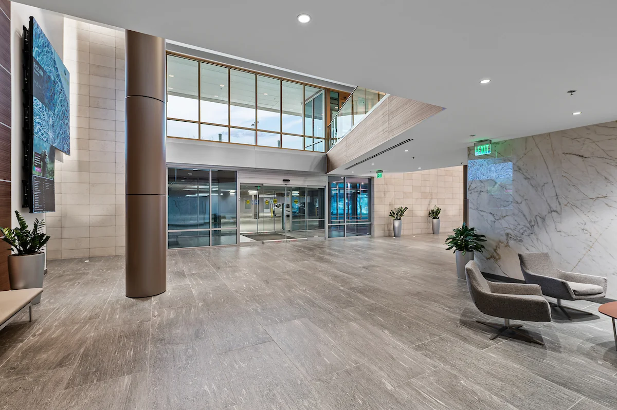 Synergy Medical Center — Lease in Englewood, CO, photo 4 of 8