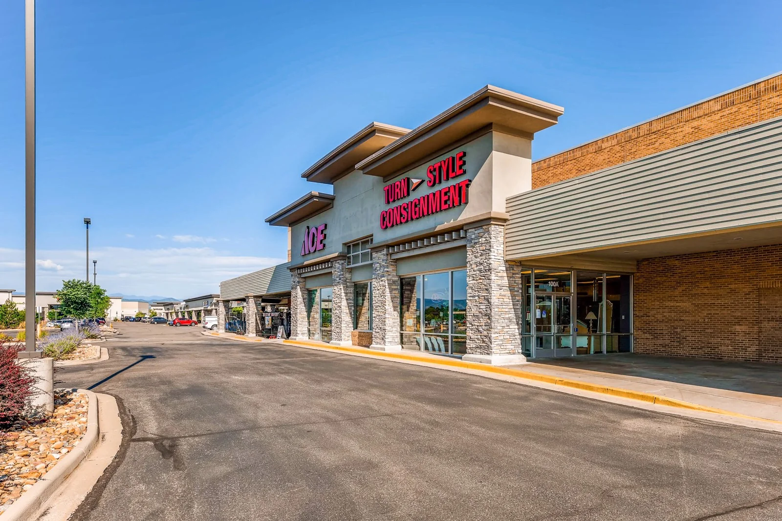 Southbridge Plaza — Lease in Littleton, CO, photo 3 of 3