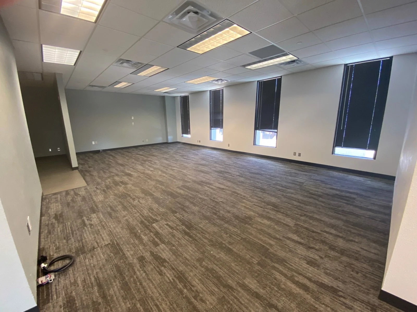 Office in Albuquerque, NM — Lease in Albuquerque, NM, photo 4 of 7