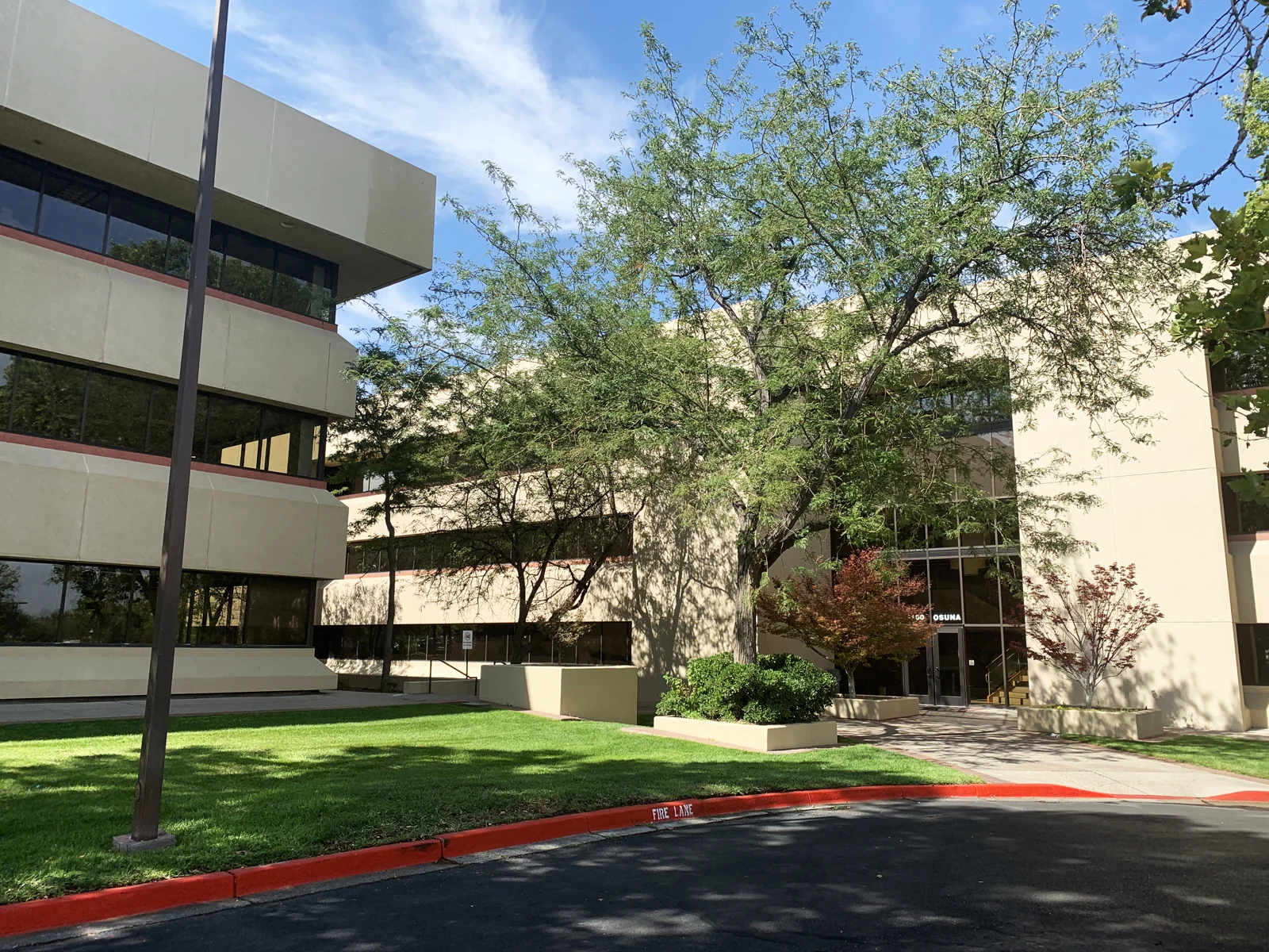 Clifford Plaza — Lease in Albuquerque, NM, photo 1 of 8