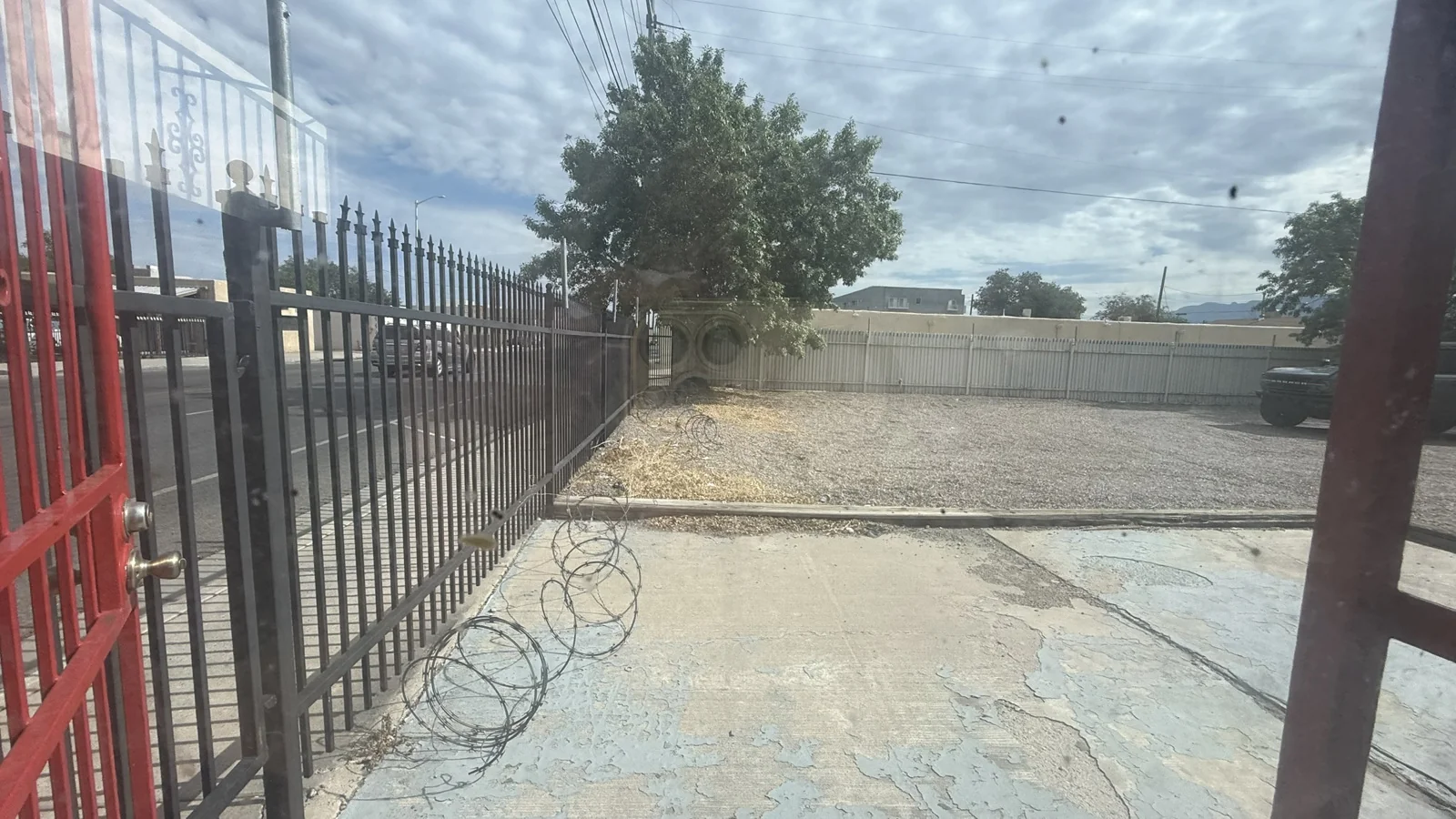 2620 4th St NW - photo 6 - Albuquerque, NM