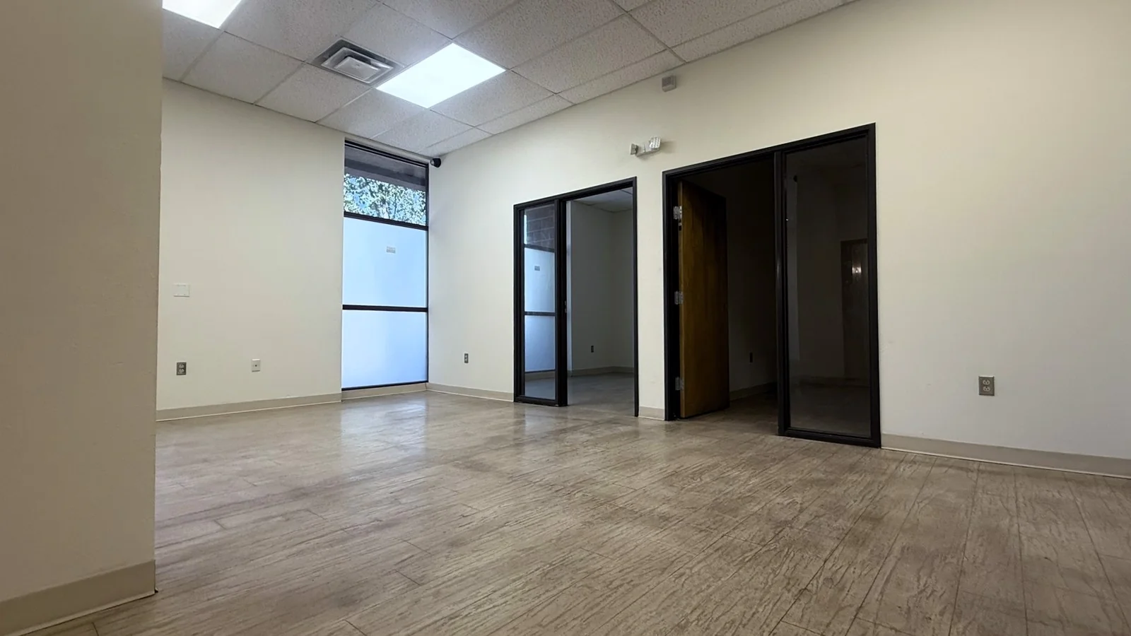 520 Airport Dr NW — Lease in Albuquerque, NM, photo 7 of 8