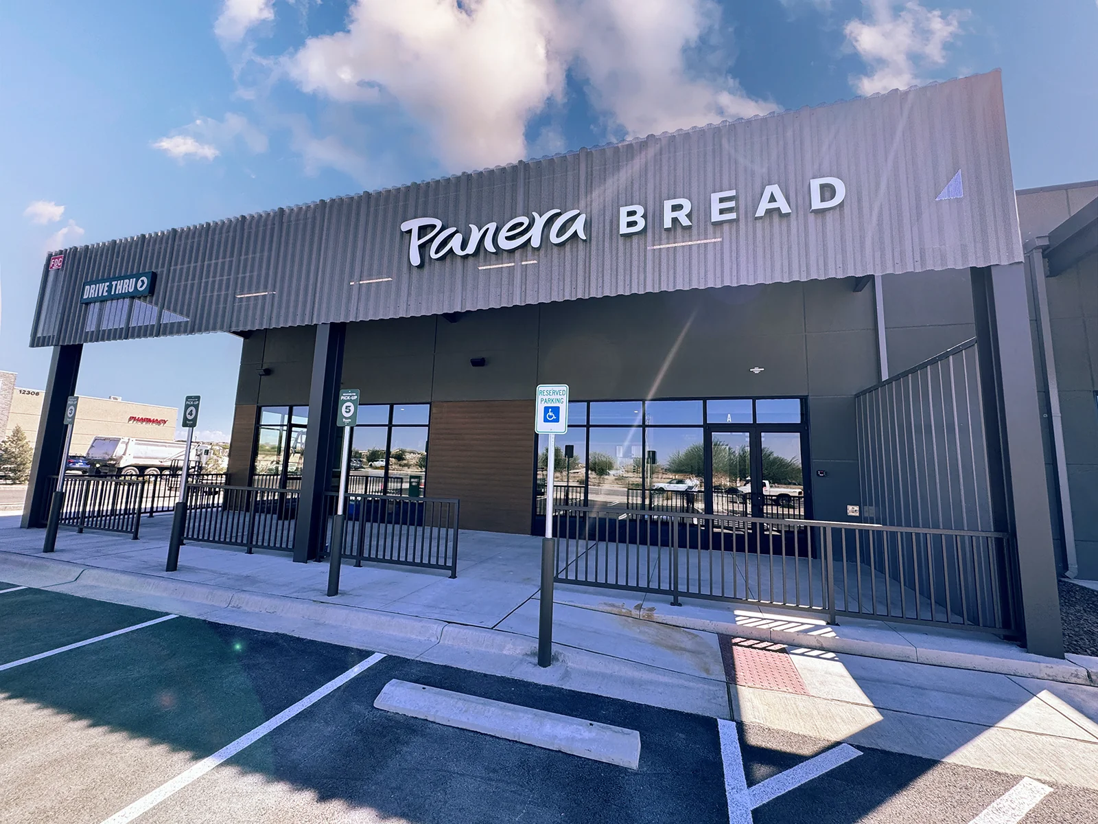 Eastlake Blvd Shopping Center — Lease in El Paso, TX, photo 4 of 8