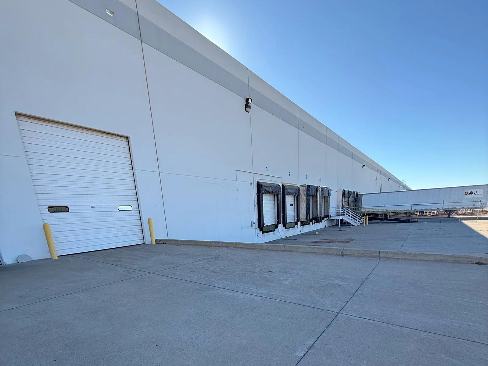 Warehouse / Distribution Space — Lease in Santa Teresa, NM, photo 2 of 5