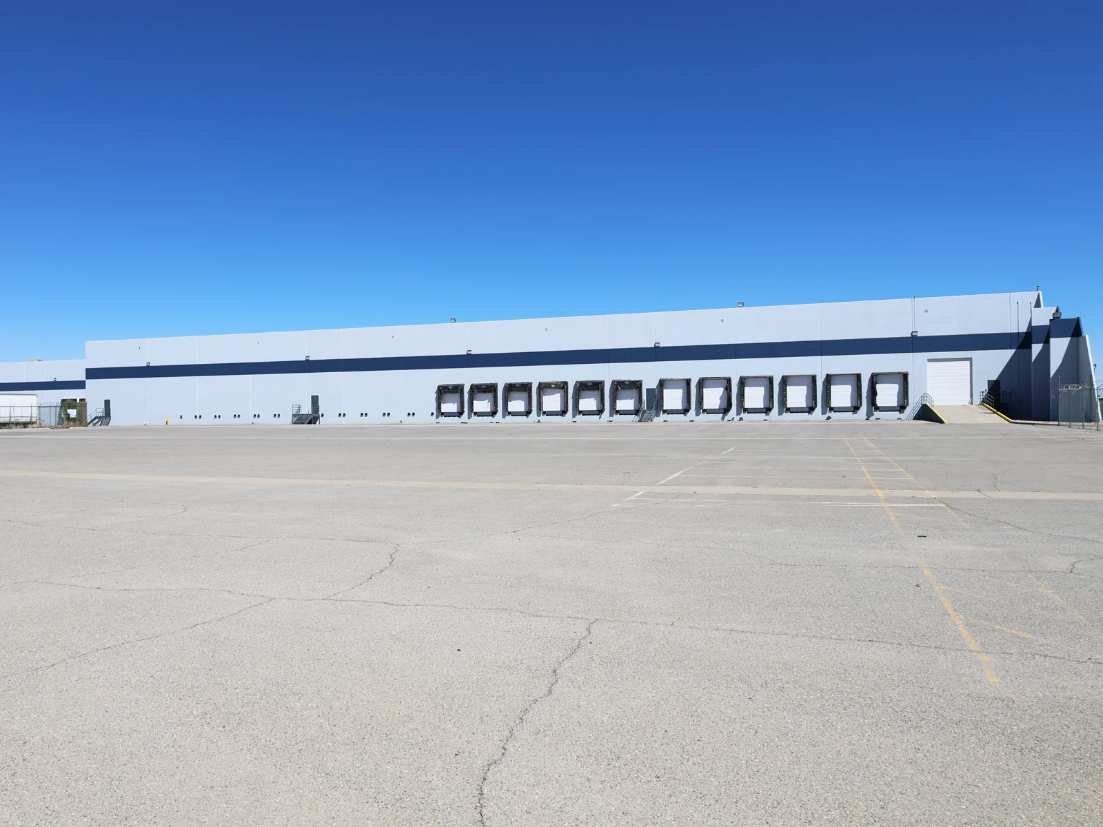 El Paso Industrial: 47 Butterfield Circle — Lease in El Paso, TX, photo 3 of 5