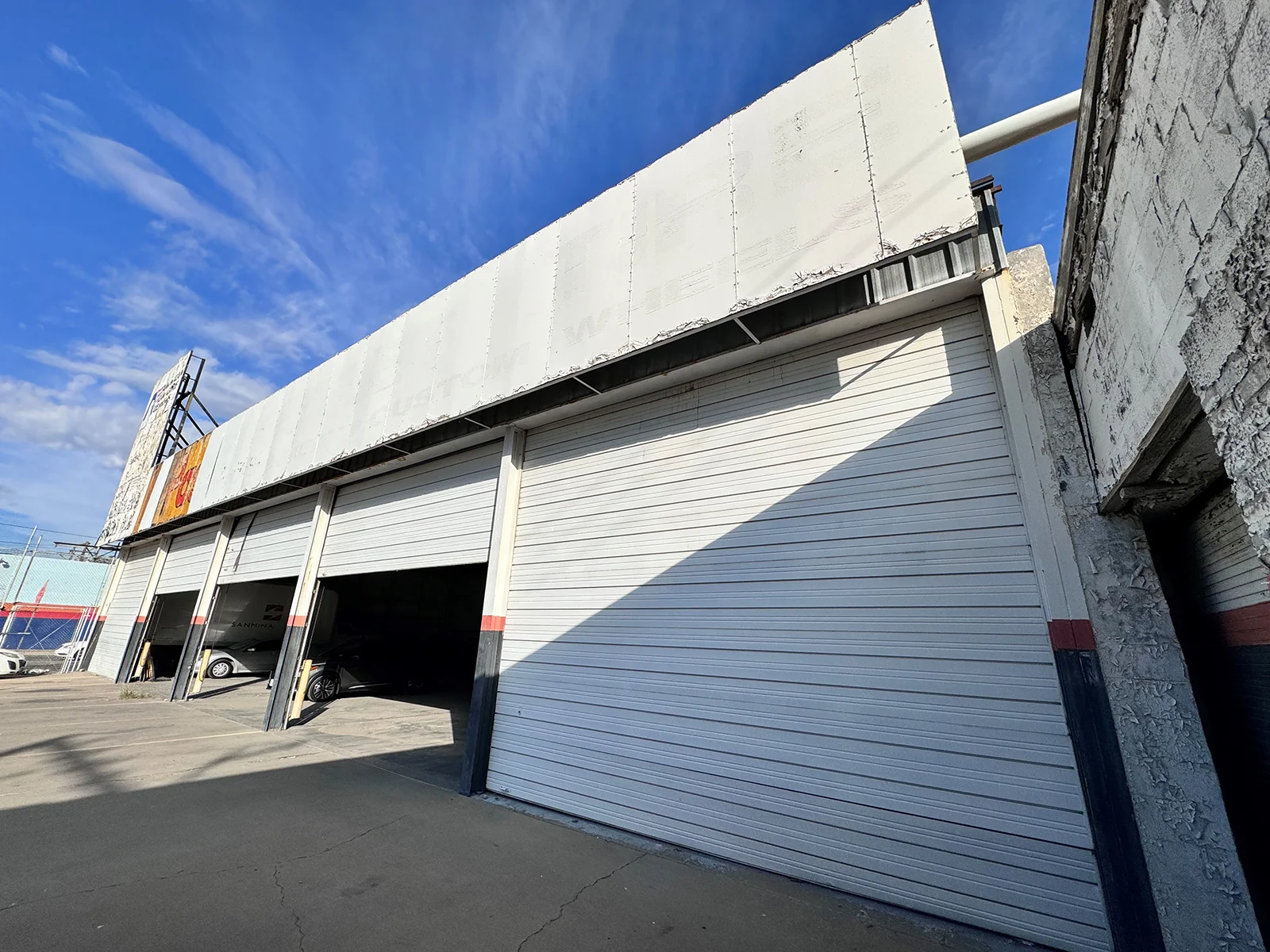 110 West Overland — Lease in El Paso, TX, photo 3 of 4