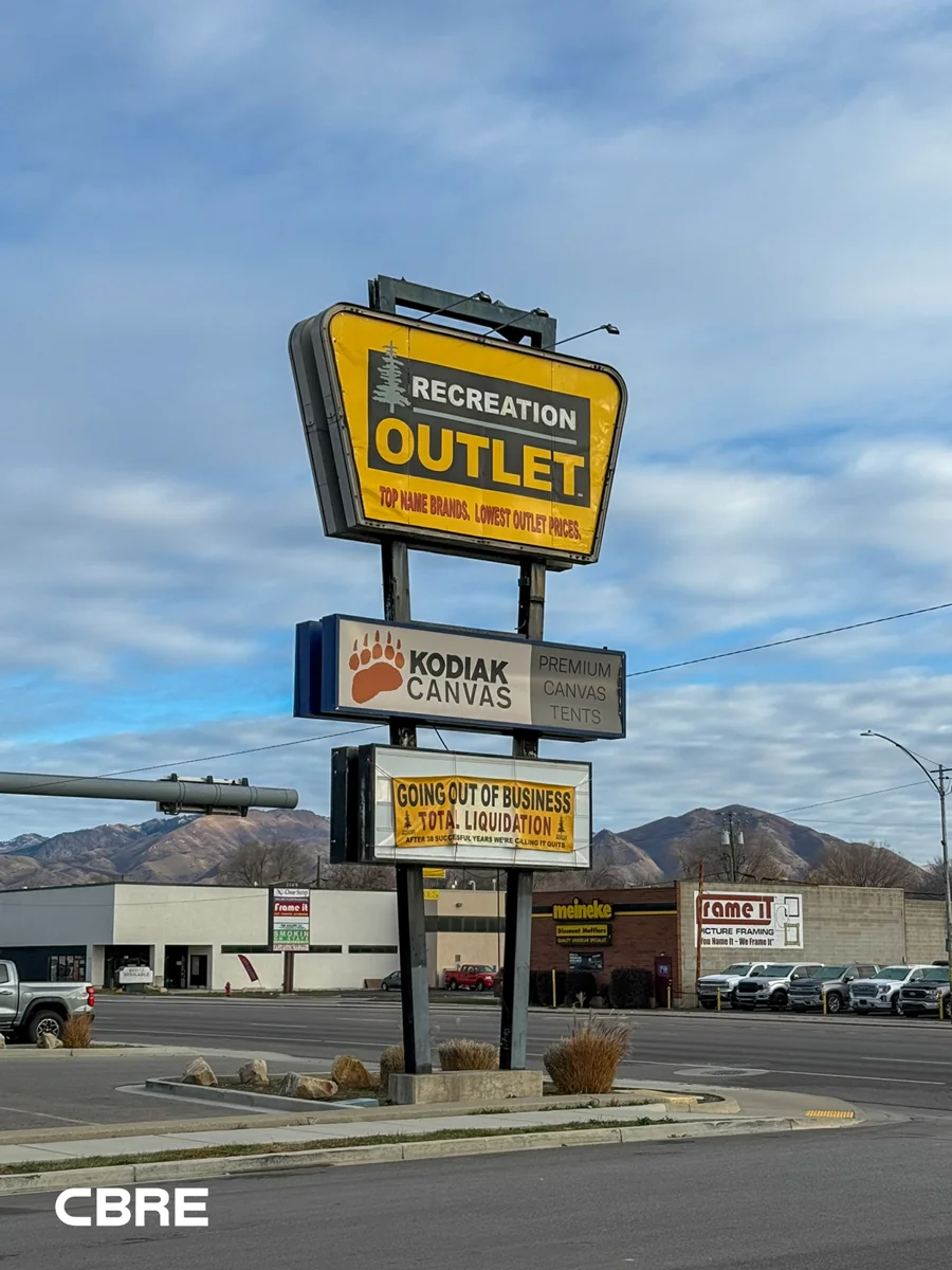 South Salt Lake Retail Space — Lease in South Salt Lake, UT, photo 2 of 5