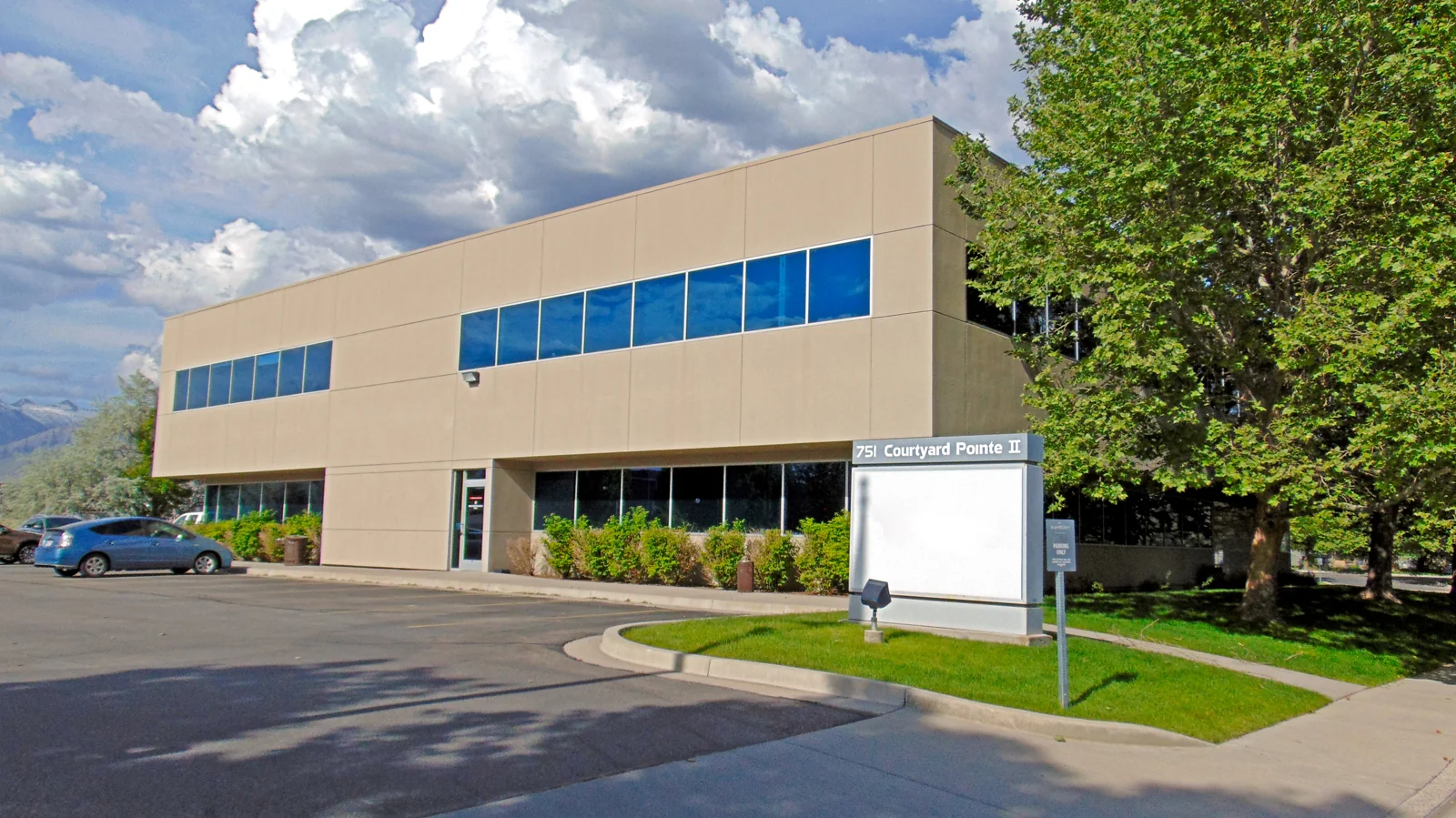Courtyard Pointe II — Lease in American Fork, UT, photo 1 of 6