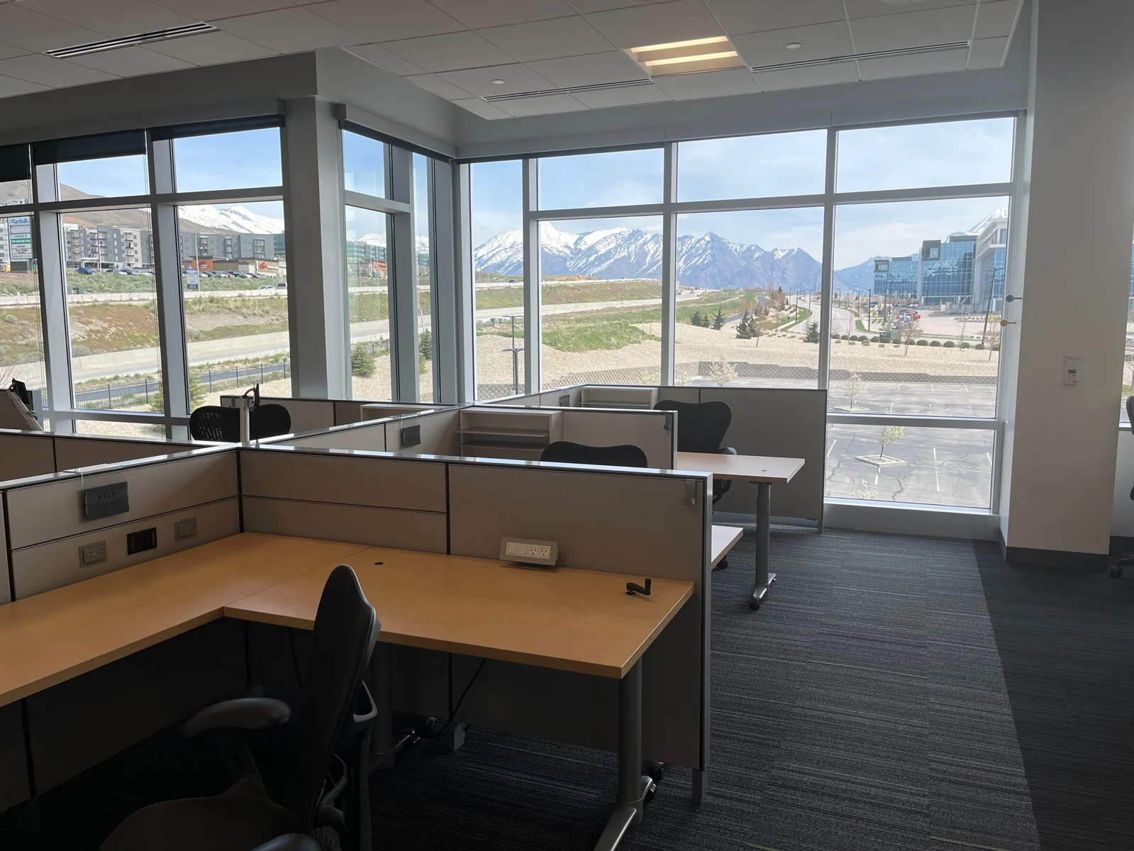 Traverse Ridge Center II — Lease in Lehi, UT, photo 3 of 8