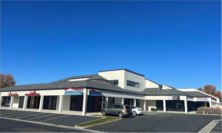 Sublease West Town Plaza — Lease in West Valley City, UT, photo 1 of 3