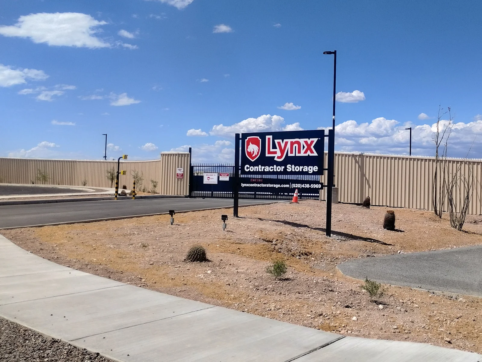 9683 E Rita Commerce Dr — Lease in Tucson, AZ, photo 2 of 5