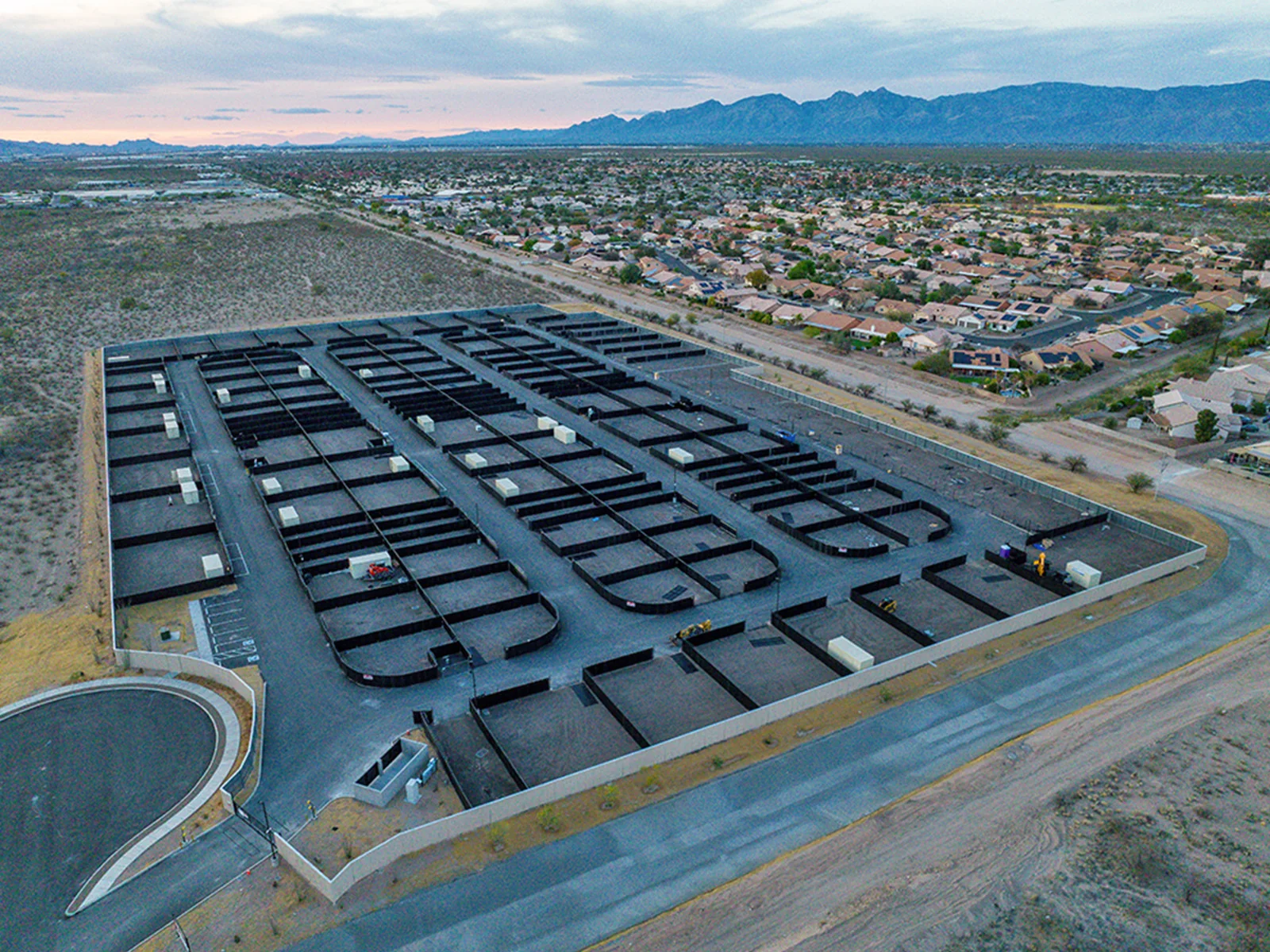 9683 E Rita Commerce Dr — Lease in Tucson, AZ, photo 4 of 5
