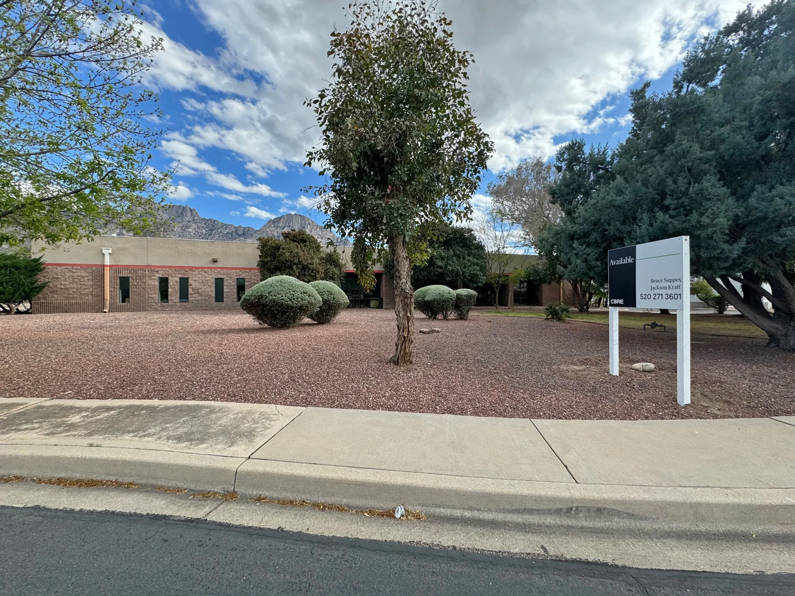 10940 N Stallard Place - photo 1 - Oro Valley, AZ
