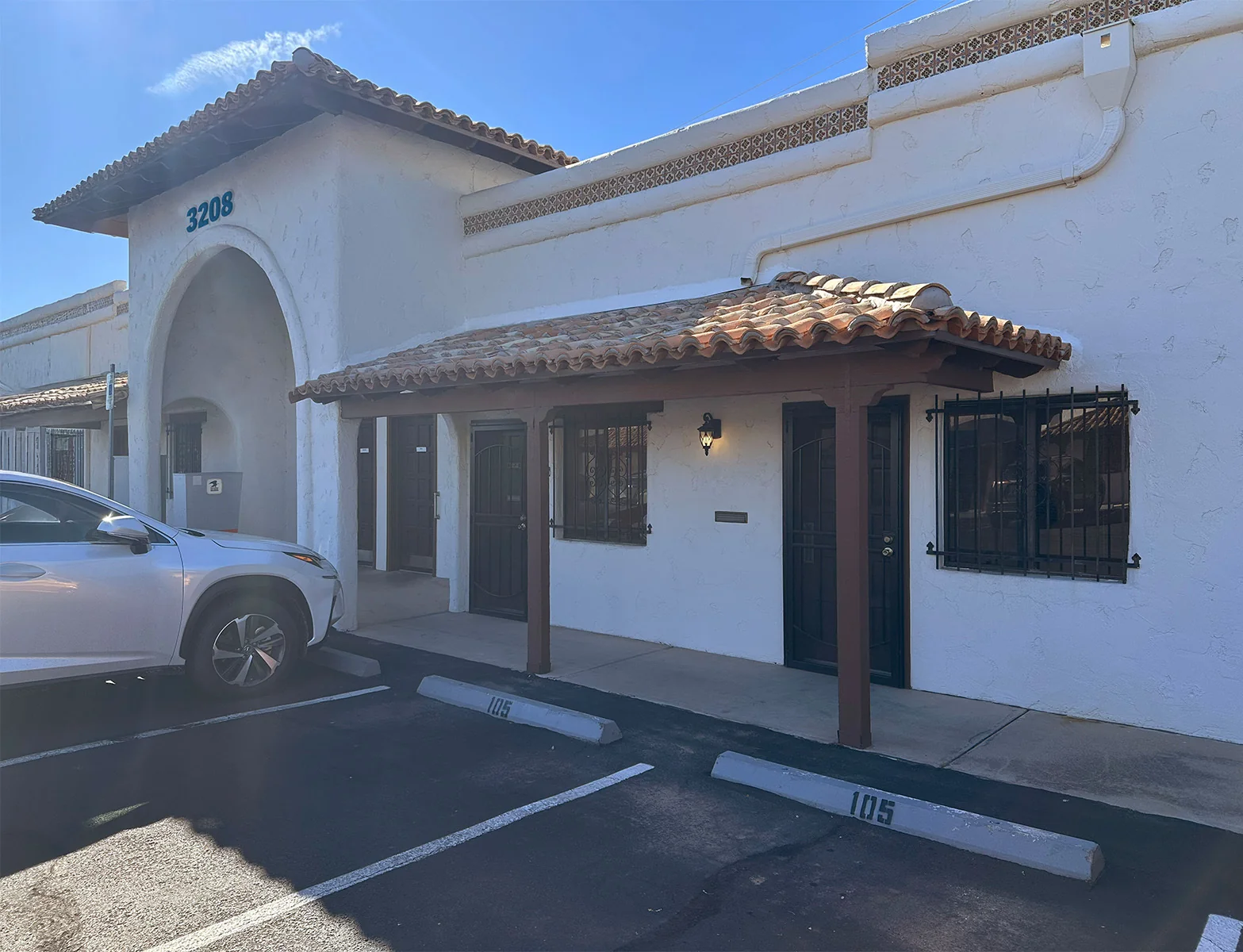 3208 E. Fort Lowell Rd Central Office Suites