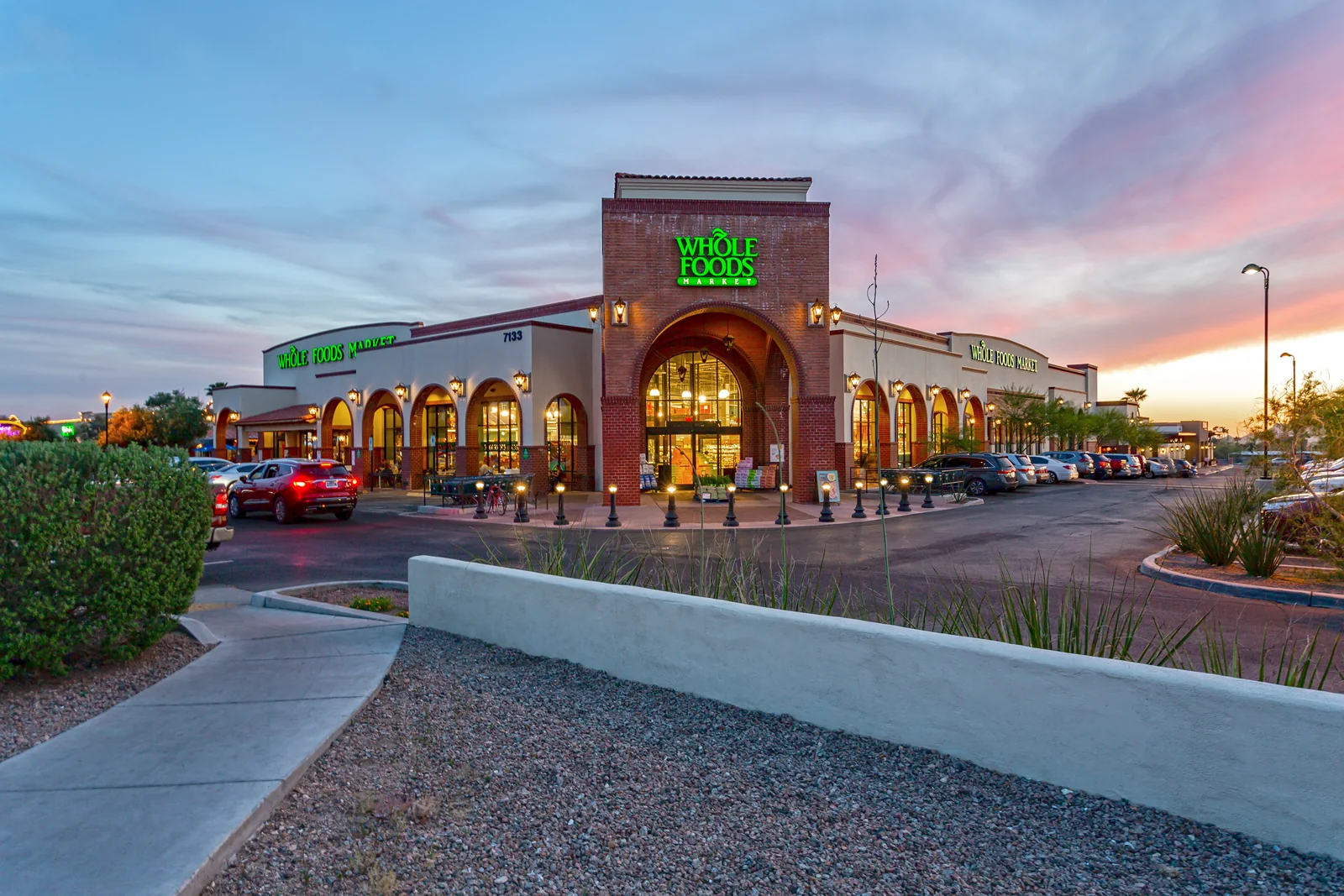Casas Adobes Plaza 7001-7153-FULLY LEASED