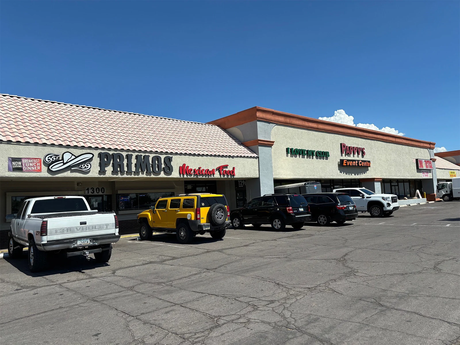 Flowing Wells Plaza — Lease in Tucson, AZ, photo 4 of 5