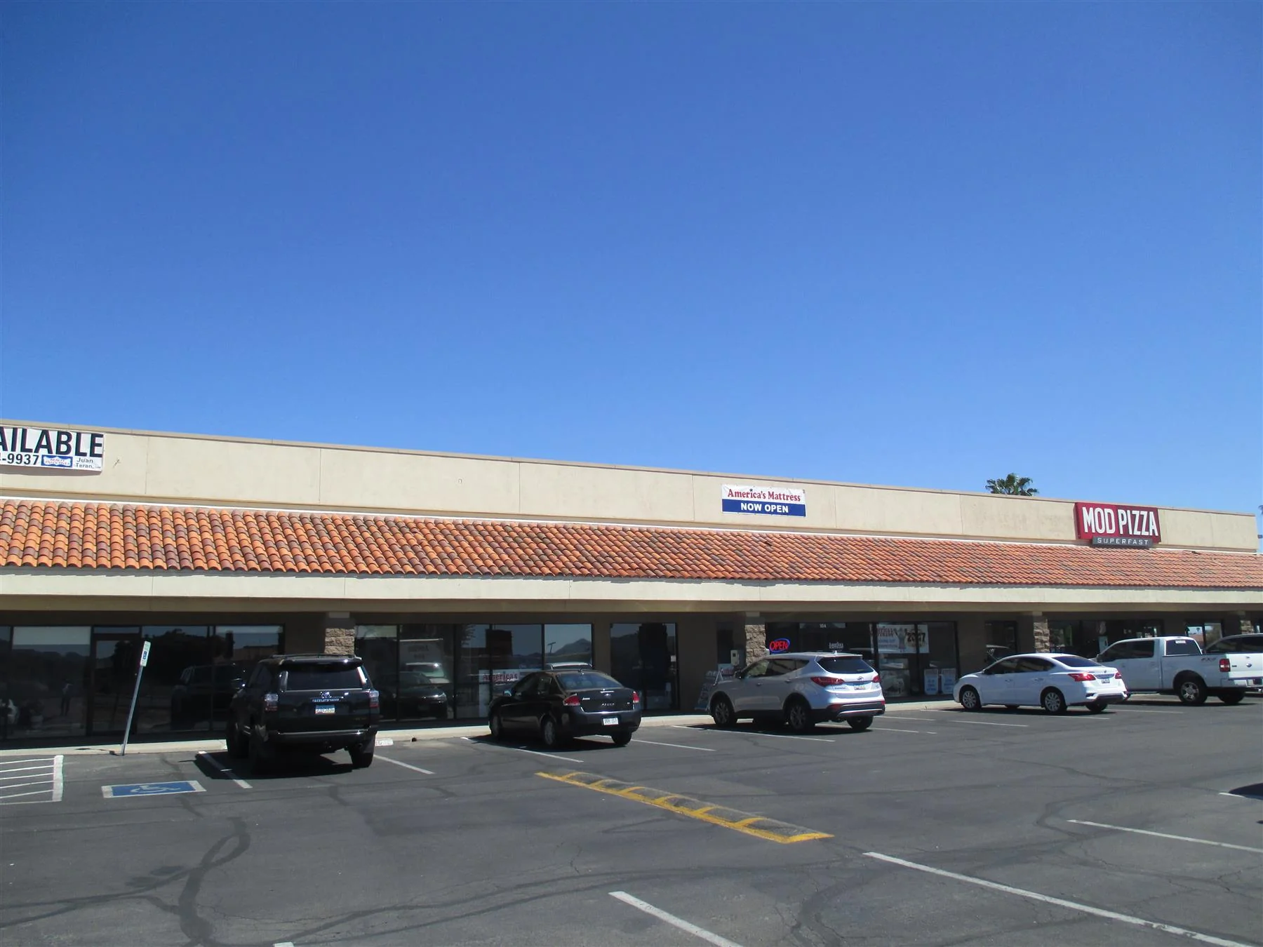 Gold Canyon Plaza — Lease in Tucson, AZ, photo 3 of 3