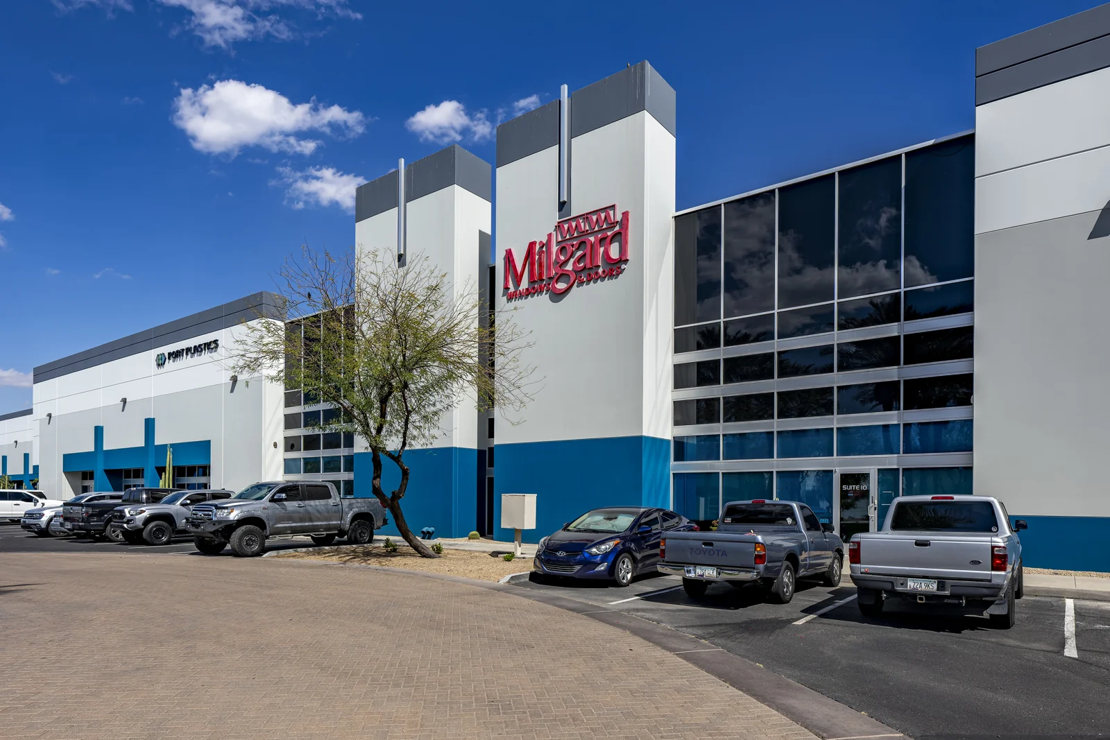 Westech Distribution Center — Lease in Chandler, AZ, photo 1 of 7