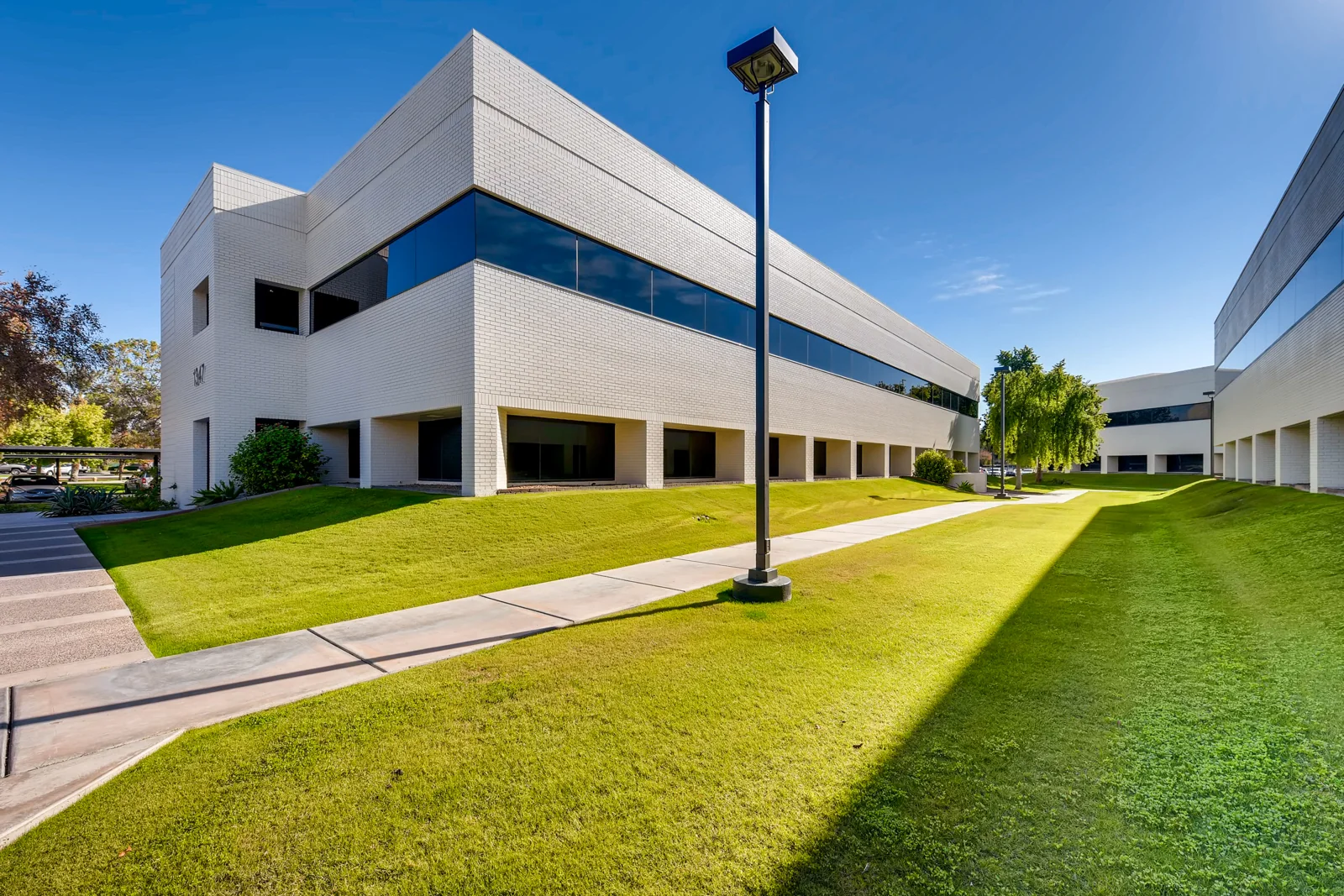 Chandler Office Center - photo 1 - Chandler, AZ