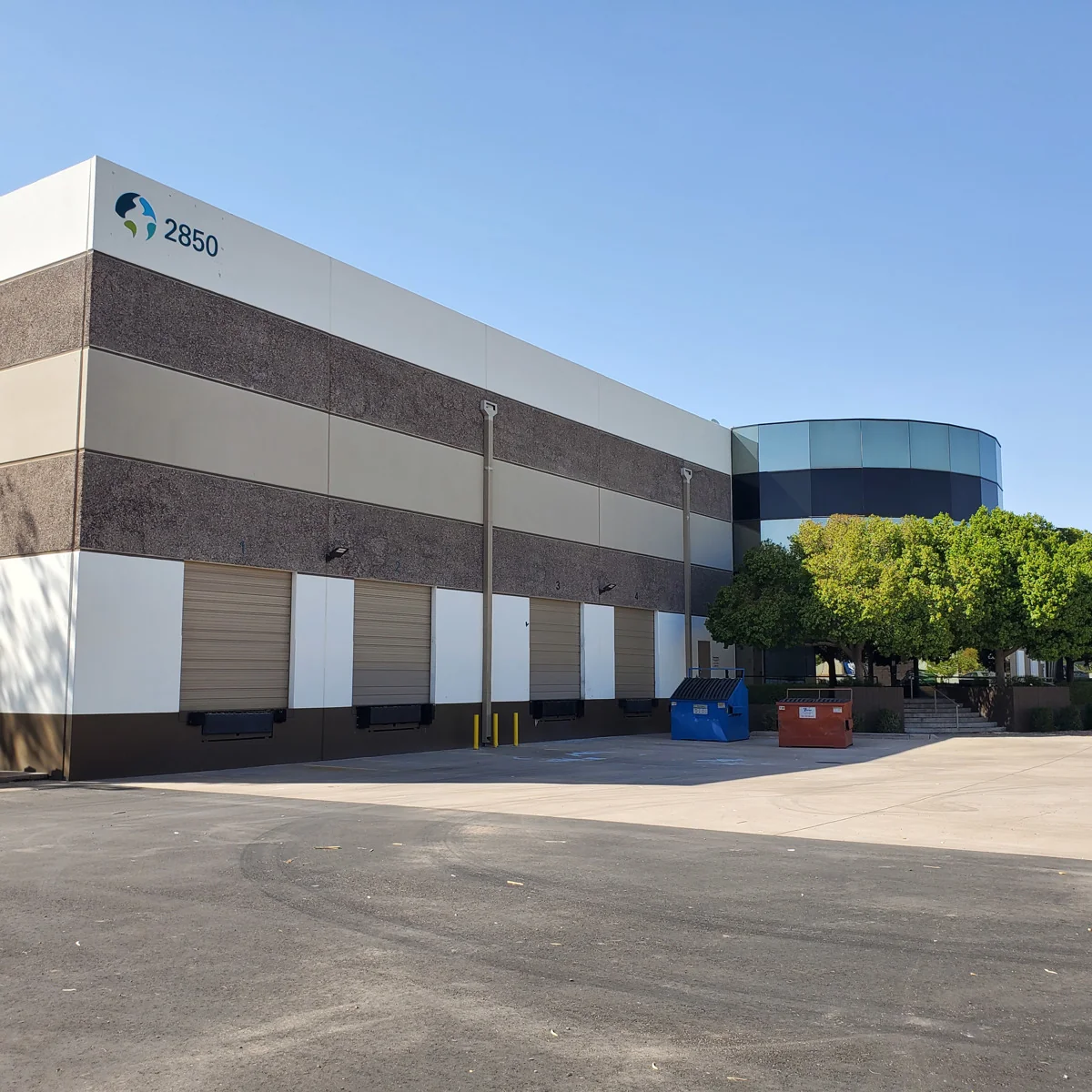 Broadway Industrial Park #7 — Lease in Tempe, AZ, photo 1 of 8